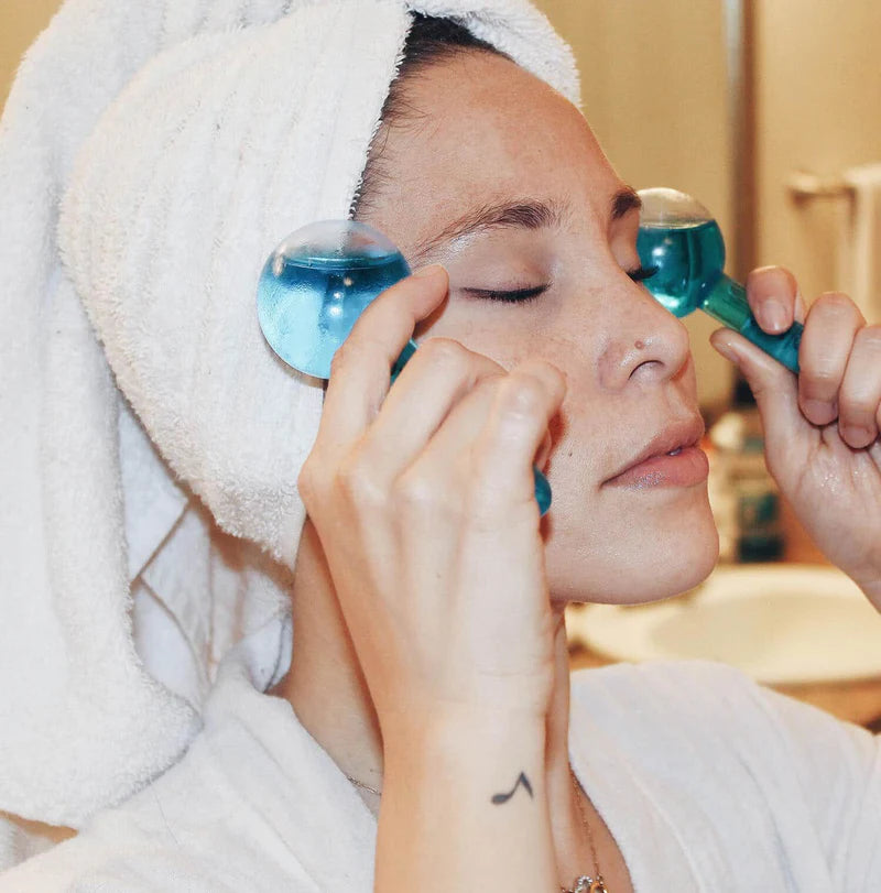 𝗕𝗲𝗻𝗲𝗳𝗶𝘁 𝗖𝗼𝘀𝗺𝗲𝘁𝗶𝗰𝘀 - 𝗙𝗮𝗰𝗶𝗮𝗹 𝗜𝗰𝗲 𝗥𝗼𝗹𝗹𝗲𝗿 𝗚𝗹𝗼𝗯𝗲𝘀 © | بِنفت كوزمتكس - كرات الثلج لتدليك وتبريد الوجه